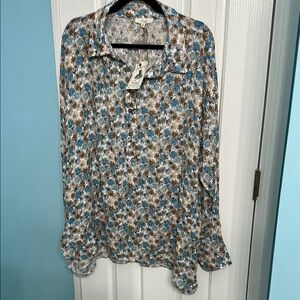 Easel Blue and Tan Bell Sleeve Blouse with Notched Collar